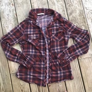 Long sleeve plaid button up shirt